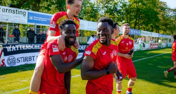 Samstag Saisonstart beim Mitaufsteiger SV Bergisch Gladbach 