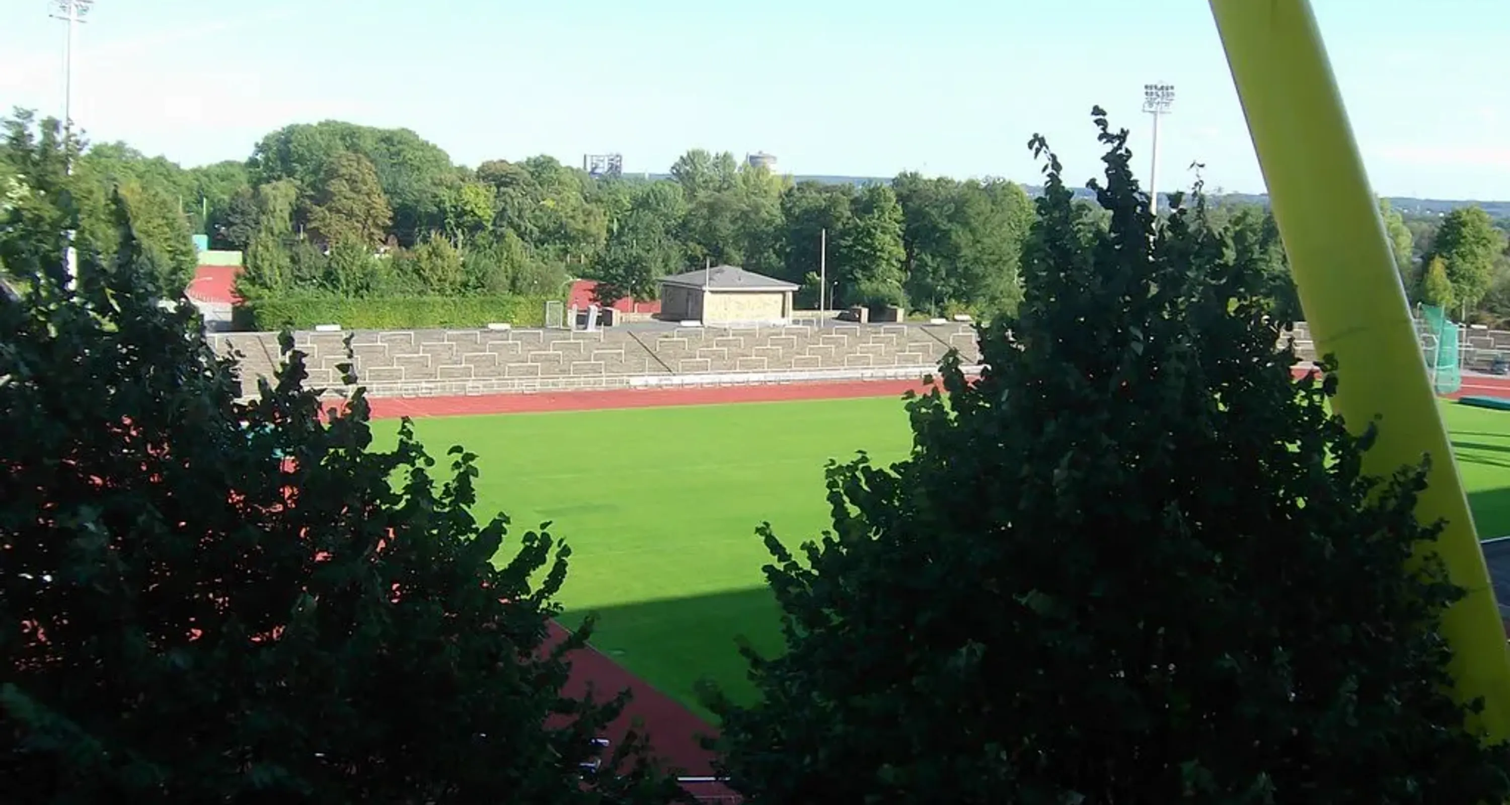Auswärts in Dortmund - Tickets und Anreiseinfos