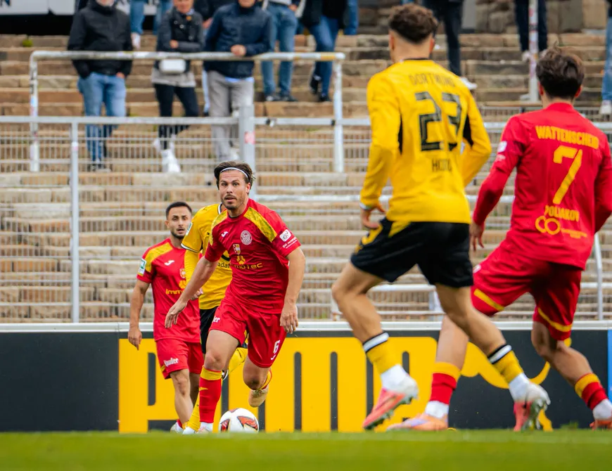 Sonntag zu Gast bei Spitzenreiter RW Oberhausen